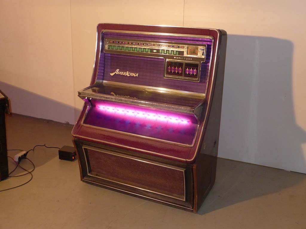 Blackforest Warehouse Online Shop - Wurlitzer 3860 Americana Jukebox